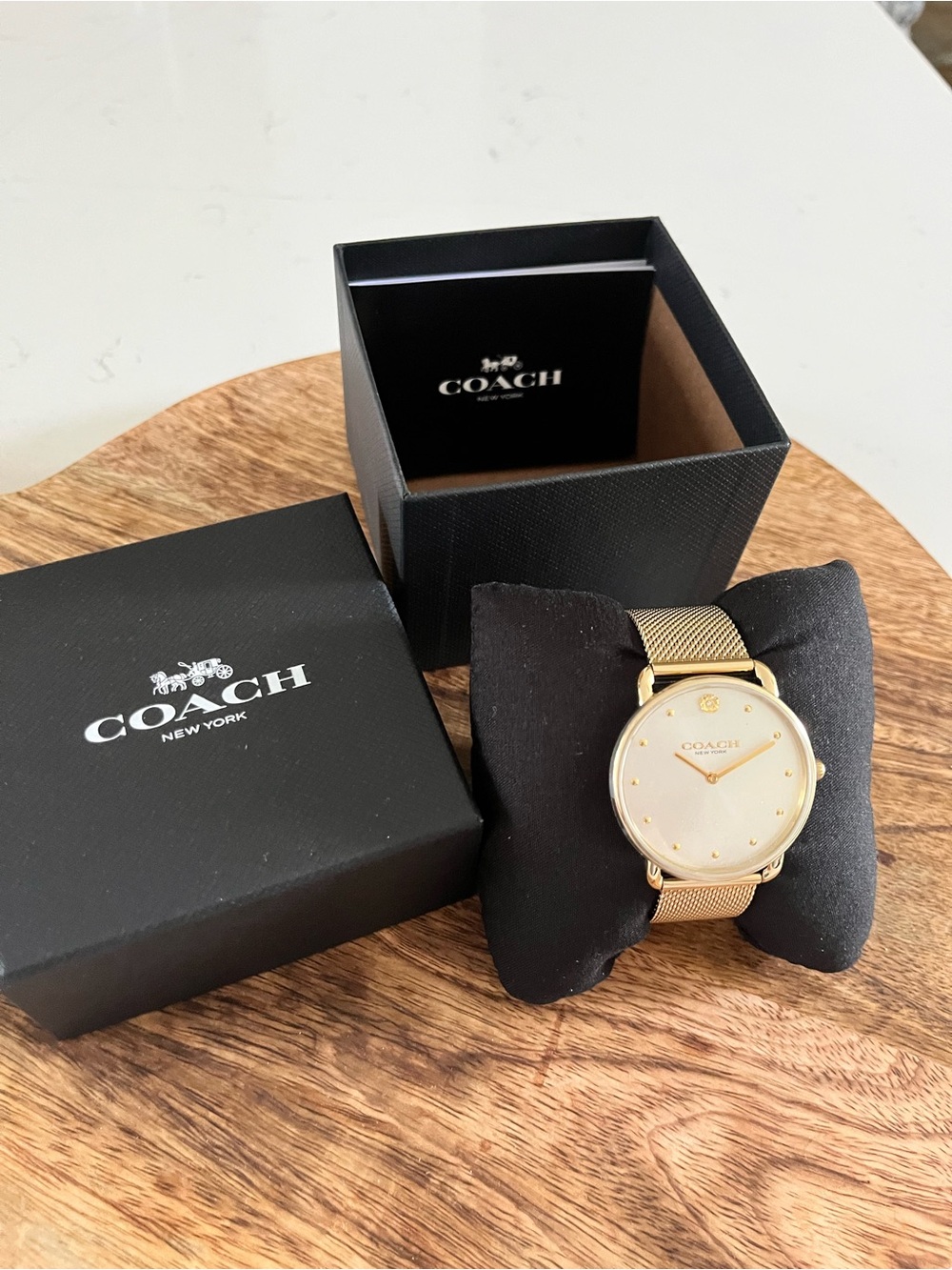New COACH Women's Elliot Quartz Analog Mesh Bracelet Watch- gold color
